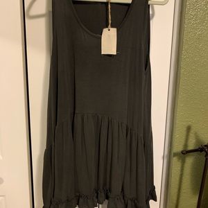 Three bird nest sleeveless tunic